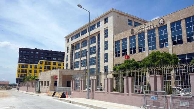 Parola soran dolandırıcılara 386 bin lirasını kaptırdı, evini satmaktan emlakçı sayesinde son anda kurtuldu