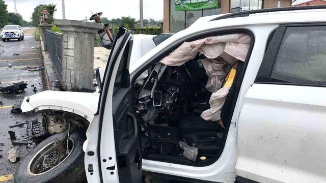 Sınava yetiştirmek için hız yapan baba hayatını kaybetti