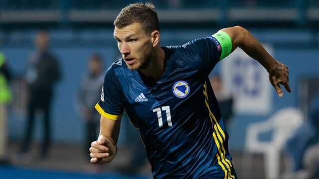 Süper Lig devi transferi bitiriyor! Dzeko'nun menajeri İstanbul'da