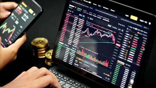 Bitcoin nedir, nasıl alınır, nasıl satılır? Bitcoin kaç Dolar, Euro, TL? Bitcoin nasıl kazanılır, oynanır? Bitcoin nasıl üretilir, kazılır, yükselir?