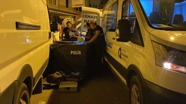 Evine giden kadın manevra yapan minibüsün altında kalarak can verdi