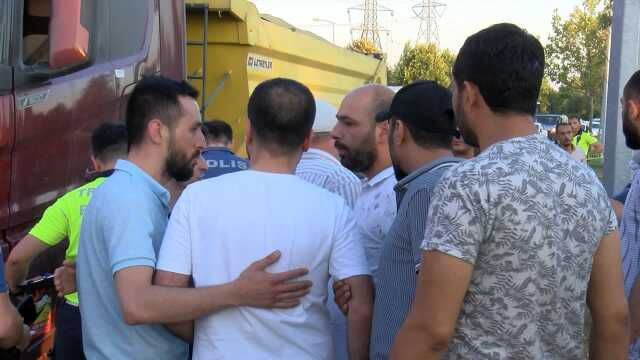 Sultangazi'de Mangal Yakmak İsterken tırın Altında Kalarak Hayatını Kaybetti