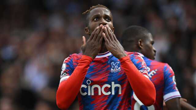 Fenerbahçe'nin günlerdir haber beklediği Zaha'dan bomba paylaşım! Milyonlarca görüntülenme aldı