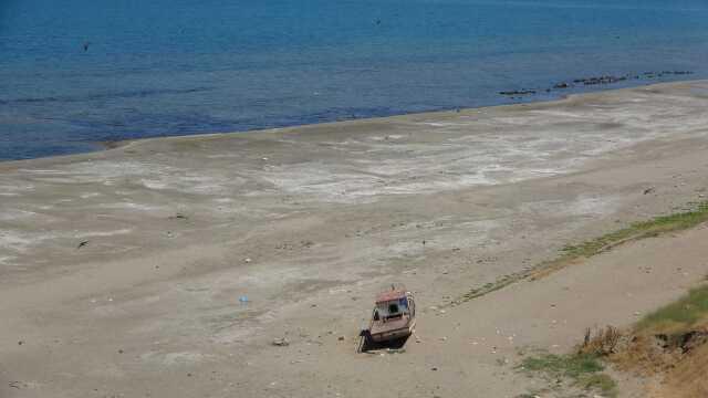 Van Gölü'ndeki iyileşme kısa sürdü! Su tekrar çekilmeye başladı, yaz sonunda manzara epey sıkıntılı olabilir