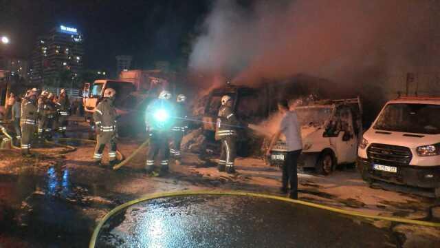 Bakırköy Veliefendi Hipodromu'nda Kamyonet Yangınları