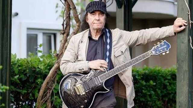 Hayatını kaybeden Erkin Koray'ın 1 ay önce sevenlerine yazdığı mektup