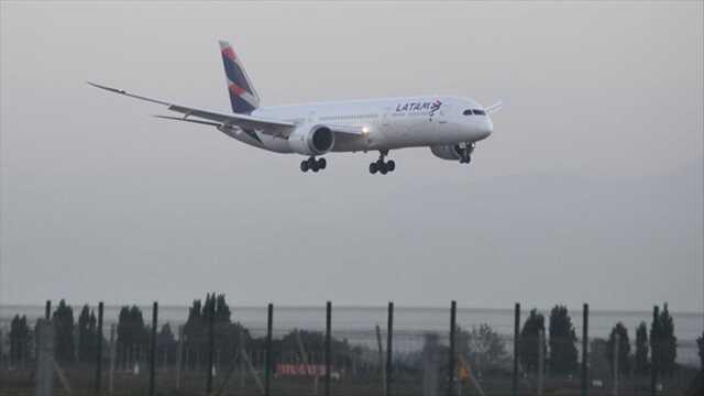 Kaptan pilot hayatını kaybetti! 271 yolculu uçak Panama'ya acil iniş yaptı