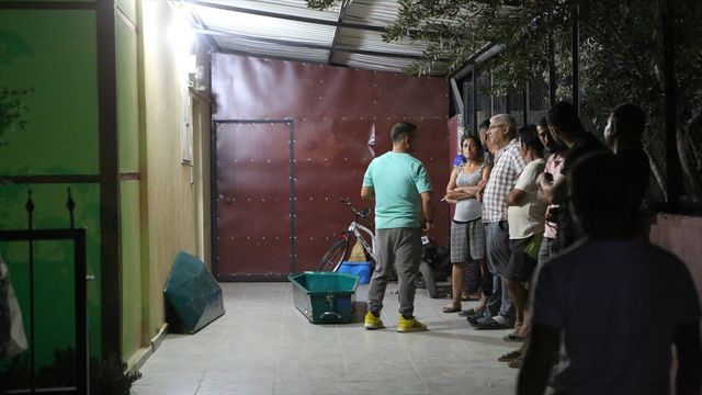 Mersin'de Bir Baba Oğlunu Öldürdü, İntihar Girişiminde Bulundu