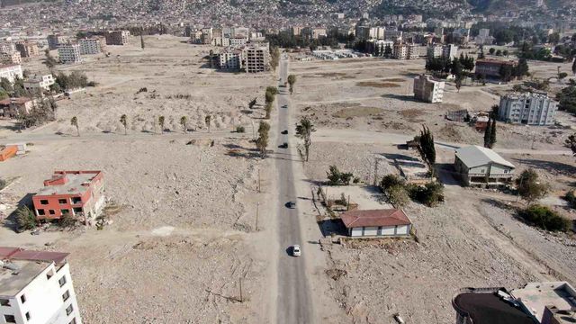 Hatay'daki enkaz kaldırma çalışmalarında sona gelinirken ortaya çıkan görüntü yaşanan felaketin boyutunu bir kez daha gözler önüne serdi