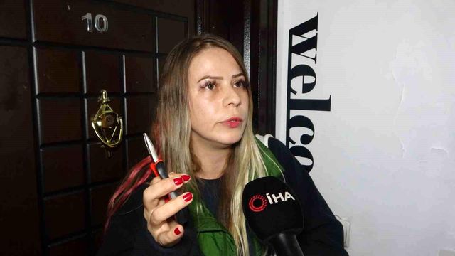 Çekmeköy'de Kiracılara Yapışkanlı Kapı Şoku