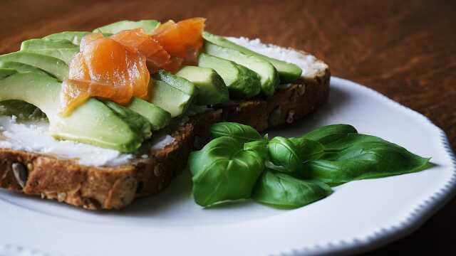 Diyetisyenlerin en çok sevdiği 8 yiyecek! Kilo verdiriyor, ödem ve kaloriyi azaltıyor