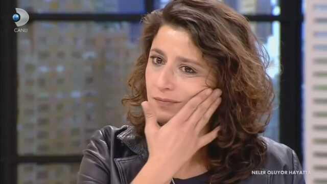 Metin Akpınar'ın kızı canlı yayında gözyaşları içinde annesine seslendi: Korkma, çık ve gerçekleri anlat