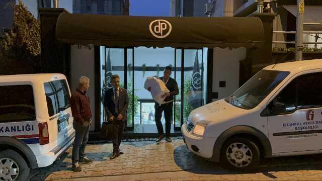 Dilan Polat ve eşi Engin Polat'a ait iş yerlerinde yapılan aramalar sona erdi