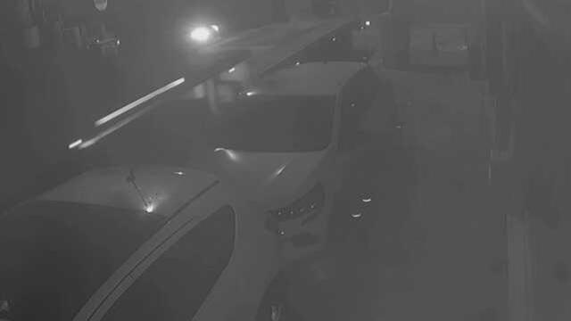 Kadıköy sokaklarında hızla ilerleyen tır, 20 aracı hurdaya çevirdi