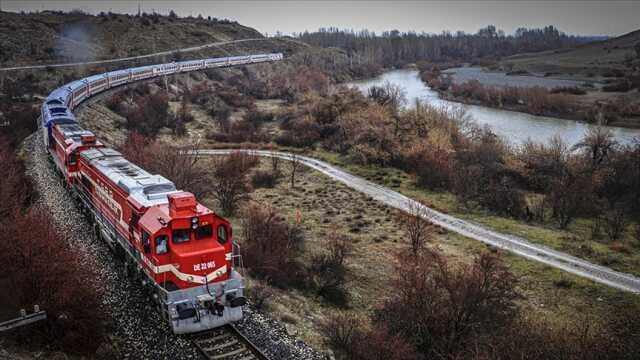 DOĞU EKSPRESİ BİLET FİYATLARI 2023: Doğu Ekspresi 4 kişilik yataklı, 2 yataklı 1 mevki kaç kişilik, vagon kaç TL, tren fiyatları ne kadar?