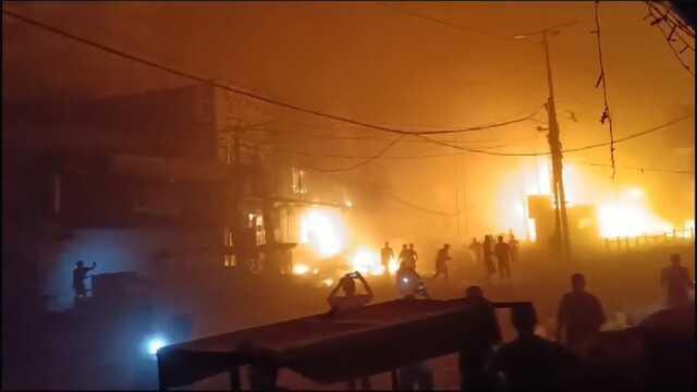 İsrail Gazze'de mülteci kamplarını ve camiyi hedef aldı: 35 ölü