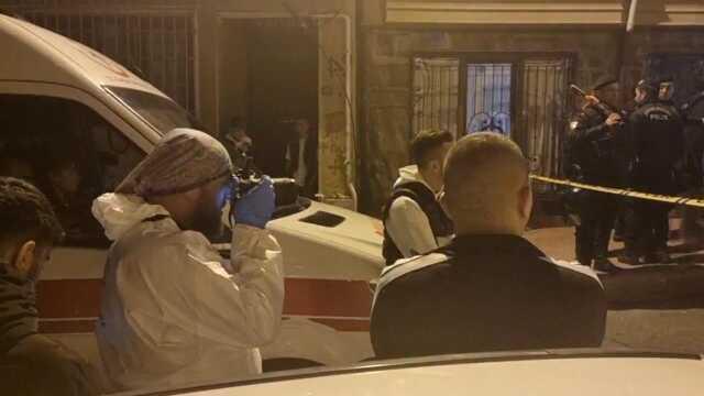 Eşini ve 3 çocuğunu silahla öldürüp intihar girişiminde bulundu