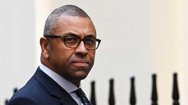 Filistin'e destek yürüyüşlerine tepki gösteren İngiltere İçişleri Bakanı Suella Braverman görevden alındı