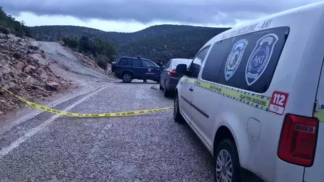 Muğla'nın Bodrum ilçesinde çarşafa sarılıp iple bağlanmış kadın ve çocuk cesedi bulundu