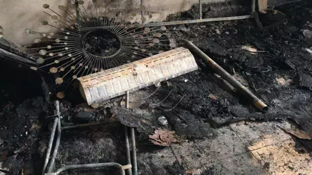 Adana'da yangında anne, baba ve kardeşi ölen yaralı çocuk da hayatını kaybetti