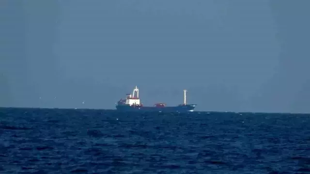 Kayıp 5 mürettebatı arama çalışmalarına SAS komandoları da katıldı