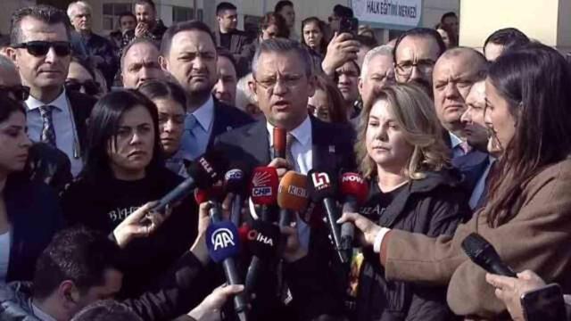 Çorlu tren kazası davası 25 Nisan'a ertelendi! Aileler 'Hak, hukuk, adalet' sloganları attı