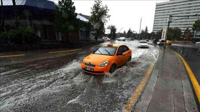 İçişleri Bakanı Yerlikaya, yağışlar ve fırtına için uyarılarda bulundu