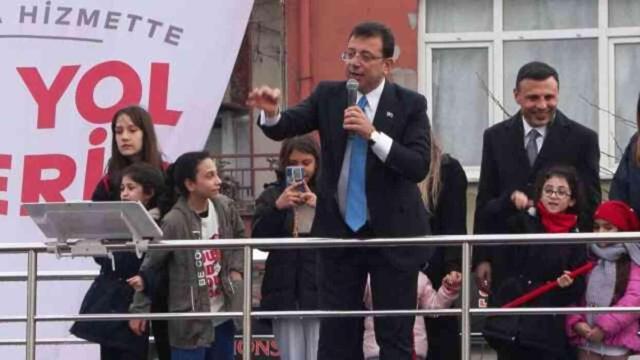 Bahçelievler mitingi sonrası ilginç anlar! 'Sana yapılan sabotajlar var' diyerek kartını İmamoğlu'na verdi