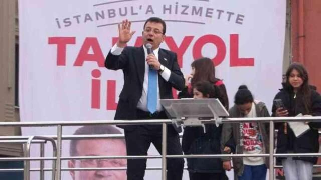 Bahçelievler mitingi sonrası ilginç anlar! 'Sana yapılan sabotajlar var' diyerek kartını İmamoğlu'na verdi