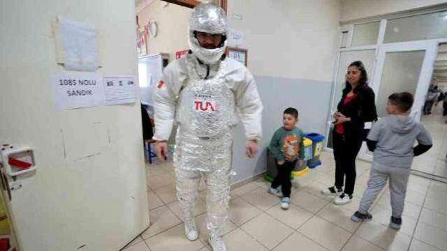 81 ilde seçim heyecanı! İşte sandıklardan ilk görüntüler