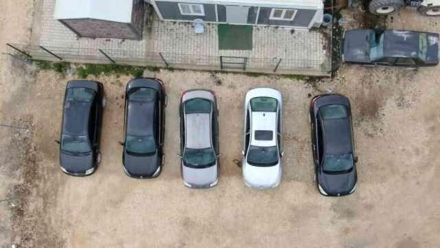 Defne Belediye Başkanı, makam araçlarını satışa çıkardı, lüks otomobili iade etti