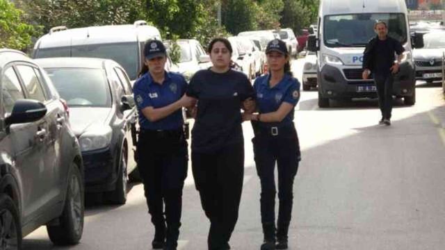 Furkan Nesli Derneği'nde 2 kişiyi bıçaklayan kadından hayrete düşüren sözler: Bana baş kaldıranın başını keserim