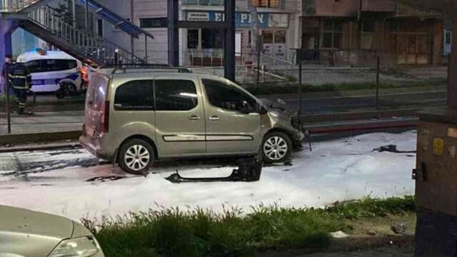 Benzin yüklü tanker devrildi! Patlama riskine karşı D-130 Karayolu trafiğe kapatıldı