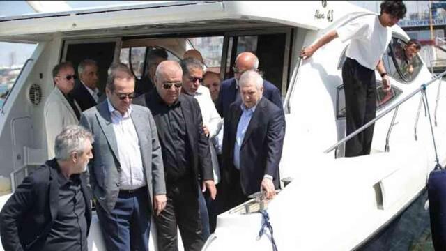 Yıllar sonra divan toplantısına katılan Aziz Yıldırım, başkan adayına racon kesti