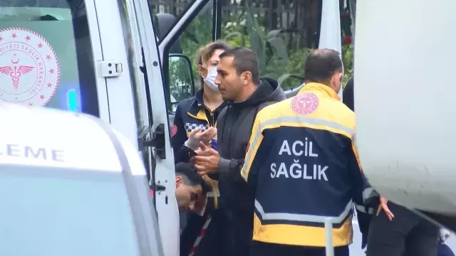 1 Mayıs'ta Saraçhane Meydanı'nda Polis ve Gruplar Arasında Gerginlik: Çok Sayıda Polis Yaralandı