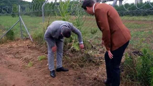 Geliri kız öğrencilere burs olacaktı! Tarlaya giren hırsızlar 500 kilo çileği çaldı