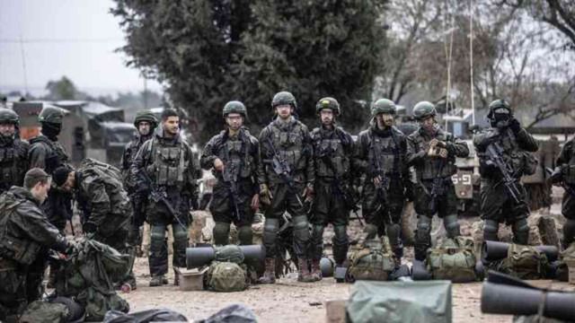 Lübnan sınırındaki çatışmalar sonrası İsrail 50 bin yedek askerini göreve çağırdı