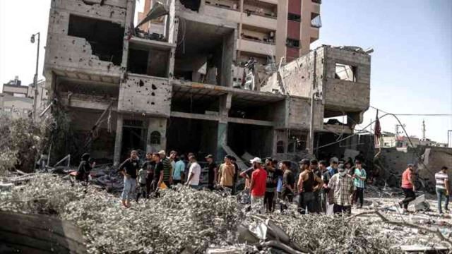 İsrail'in Nuseyrat Mülteci Kampı saldırısında can kaybı 274'e yükseldi