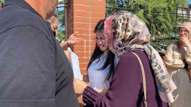 Sınava 40 dakika kala kimliğini okul çevresindeki mazgala düşürdü