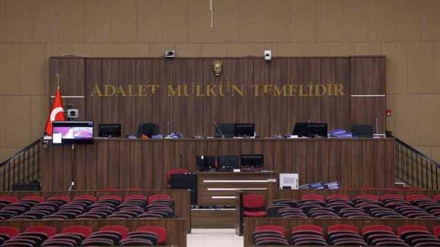 Adı yasak aşk, tehdit, uyuşturucu kullanımı ve rüşvete karışan kadın hakim hakkında karar çıktı