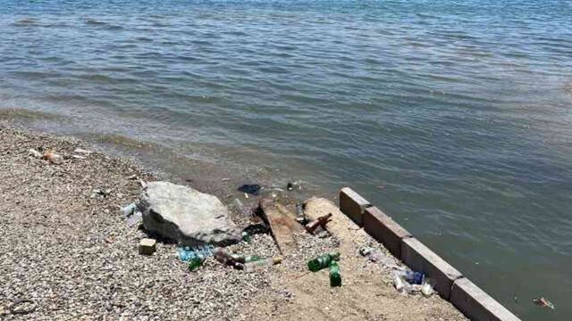 Tatilciler gitti, çöpleri kaldı! Bodrum'da 9 günde 7 bin 800 ton çöp çıktı