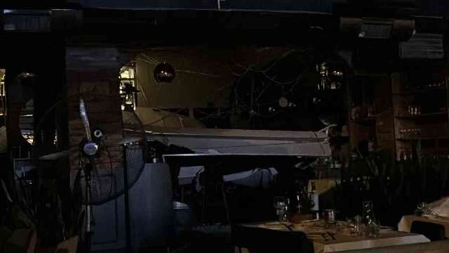 Kadıköy'de restoranın asma tavanı çöktü, müşteriler yaralandı