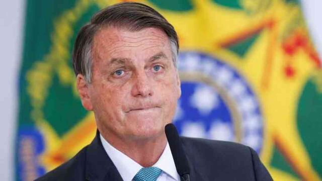 Eski Brezilya Devlet Başkanı Bolsonaro'ya, 'hediye elmas' skandalında kara para aklama suçlaması