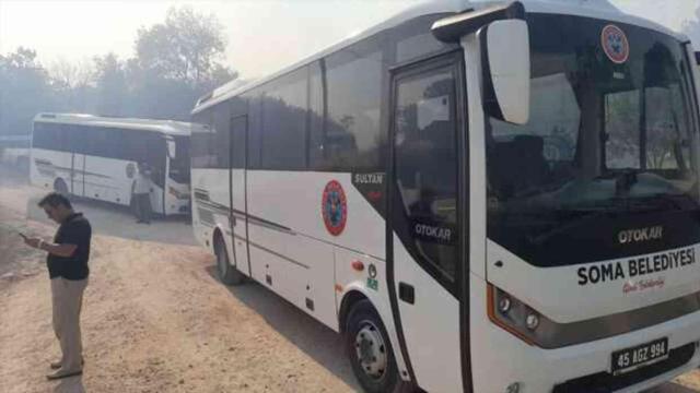 İzmir ve Manisa'da orman yangını! 1 mahalle tahliye edildi