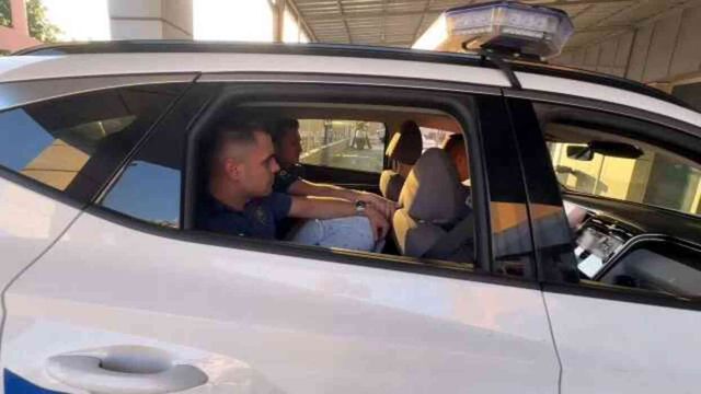 Avcılar'da erkekler tuvaletinde mide bulandıran olay! Linçten polis kurtardı