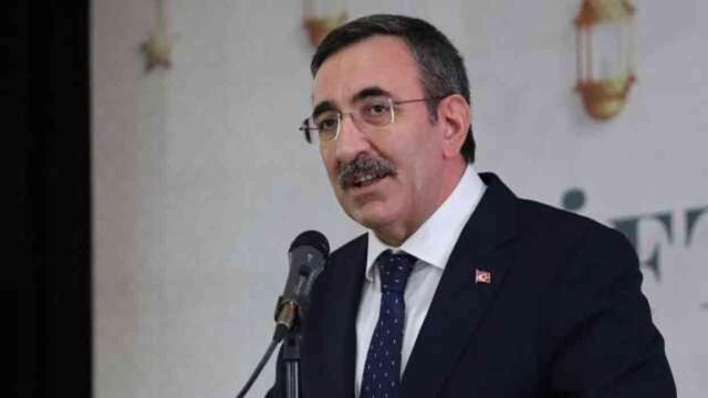 Cumhurbaşkanı Yardımcısı Yılmaz, 'Bazı şirketler gerçekten vergi ödemiyor' diyerek nedenini açıkladı