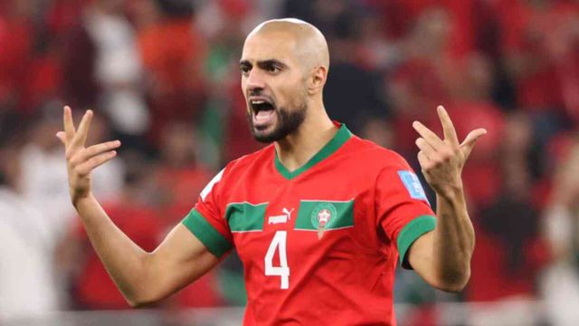 Galatasaray vazgeçmişti! Jose Mourinho'dan Sofyan Amrabat'a transfer telefonu