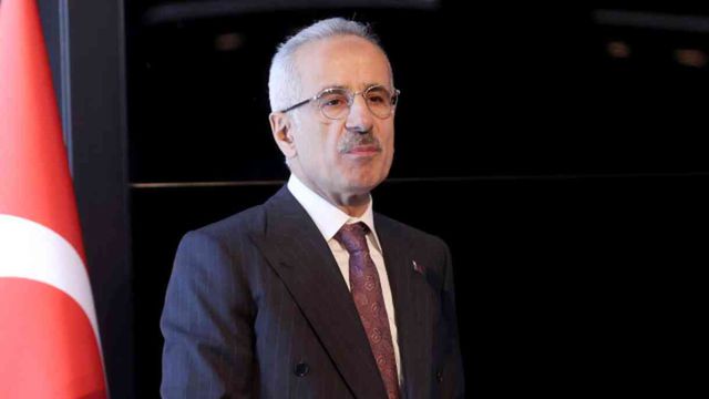 Bakan Uraloğlu'ndan Instagram'a erişim engeline ilişkin açıklama: İstediğimiz sonucu almış değiliz