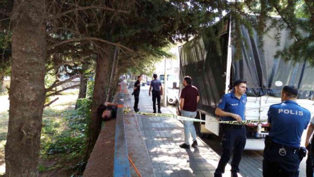 25 yaşındaki gencin sır ölümü! Cansız bedeni okul duvarının üzerinde bulundu