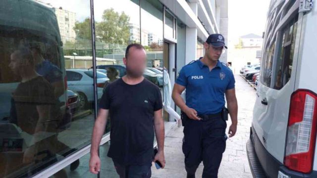 Alkollü kadın gece yarısı girdiği denizde sırra kadem bastı